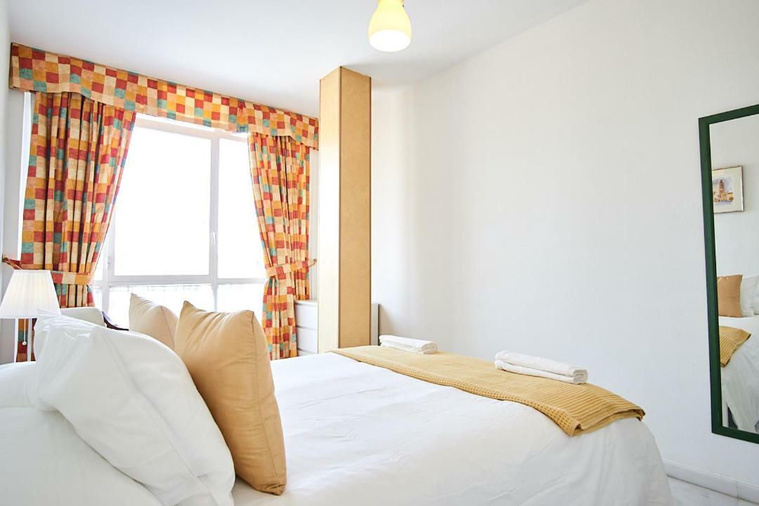San Jacinto Triana Suite By Valcambre เซบีญา ภายนอก รูปภาพ