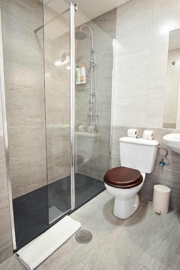 San Jacinto Triana Suite By Valcambre เซบีญา ภายนอก รูปภาพ