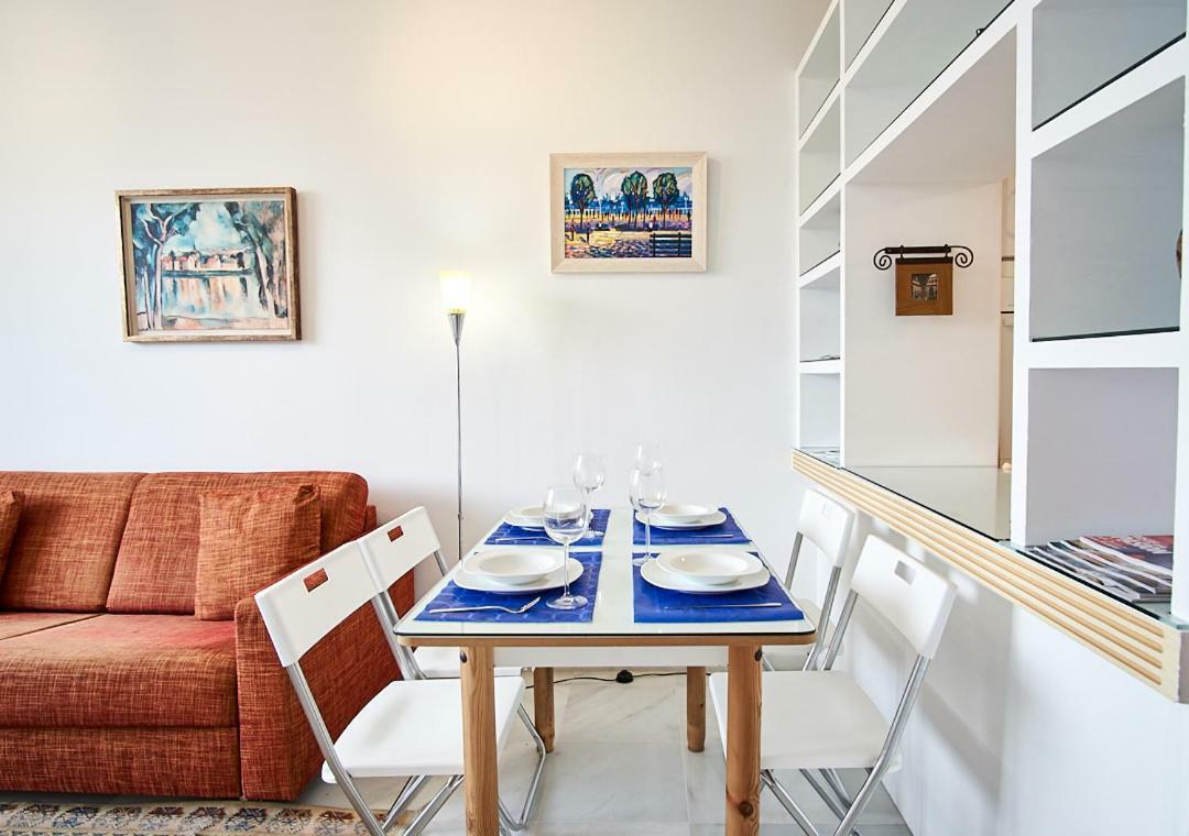 San Jacinto Triana Suite By Valcambre เซบีญา ภายนอก รูปภาพ